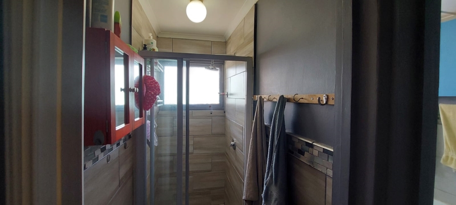 3 Bedroom Property for Sale in Paradise Beach Eastern Cape